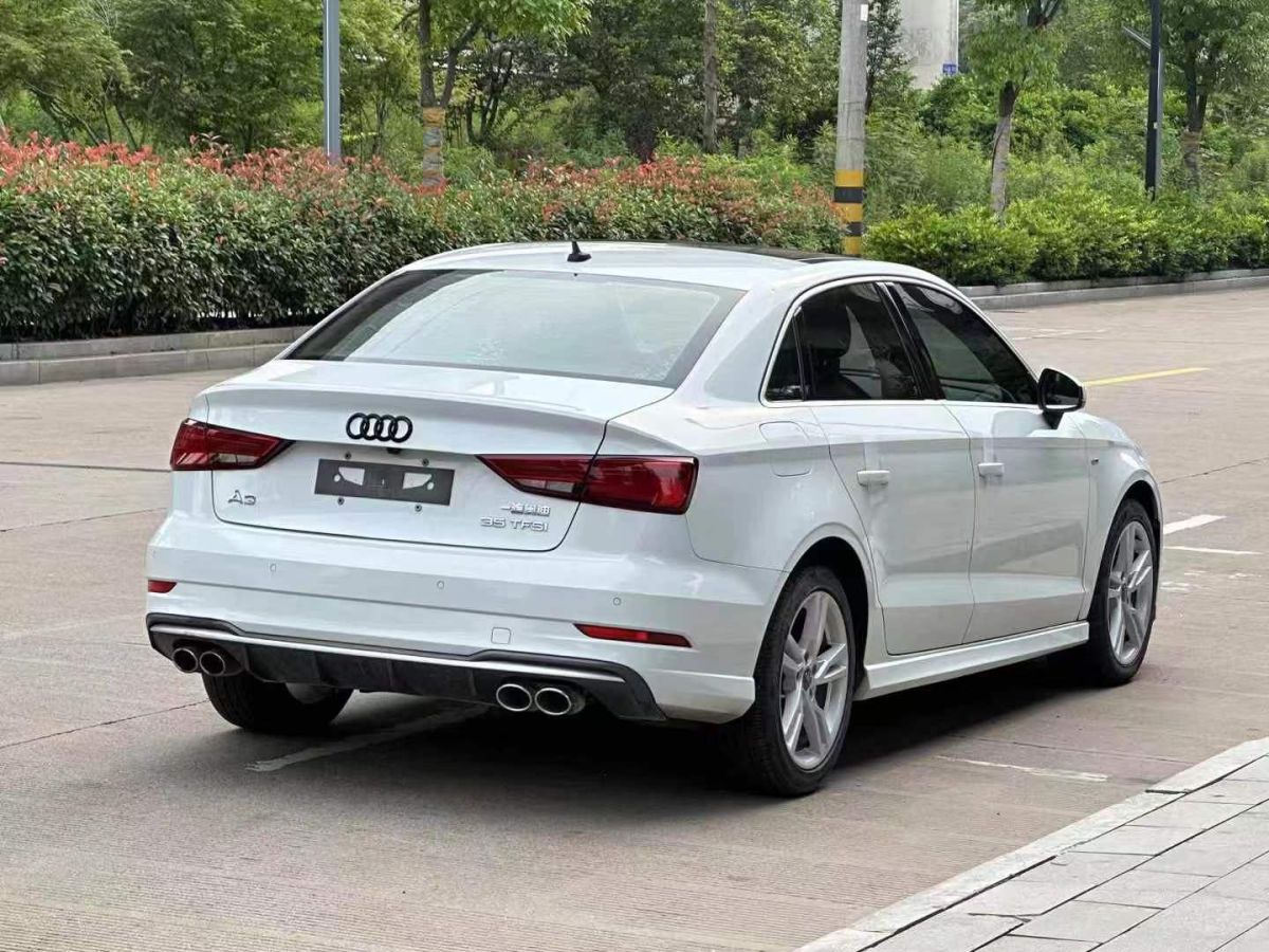 奧迪 奧迪A3  2019款 A3 35TFSI Limousine時尚型圖片
