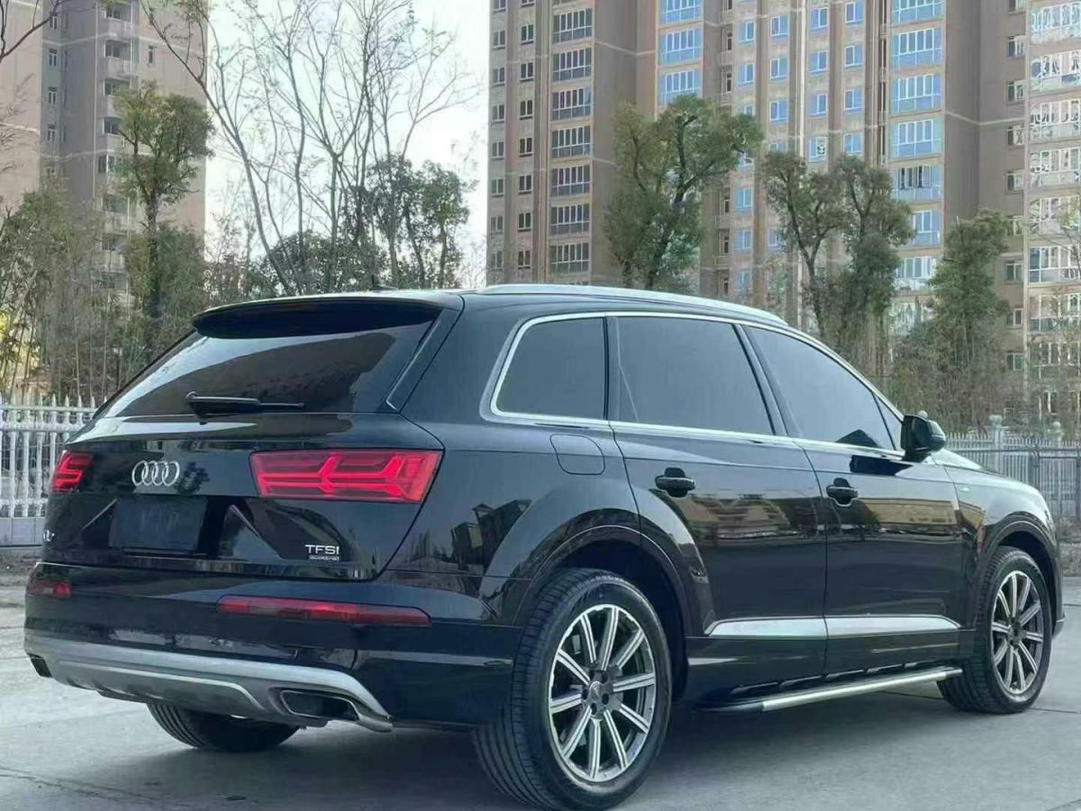 奧迪 奧迪Q7  2019款 45 TFSI S line運(yùn)動型圖片