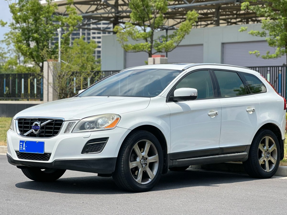 2012年11月沃爾沃 XC60  2013款 T6 AWD舒適版