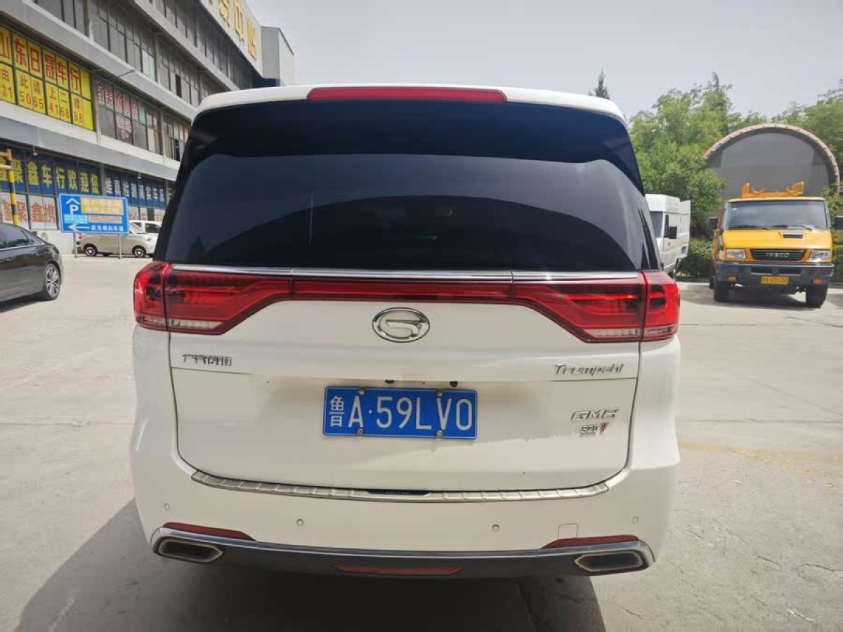 廣汽傳祺 M8  2018款 320T 尊享版圖片