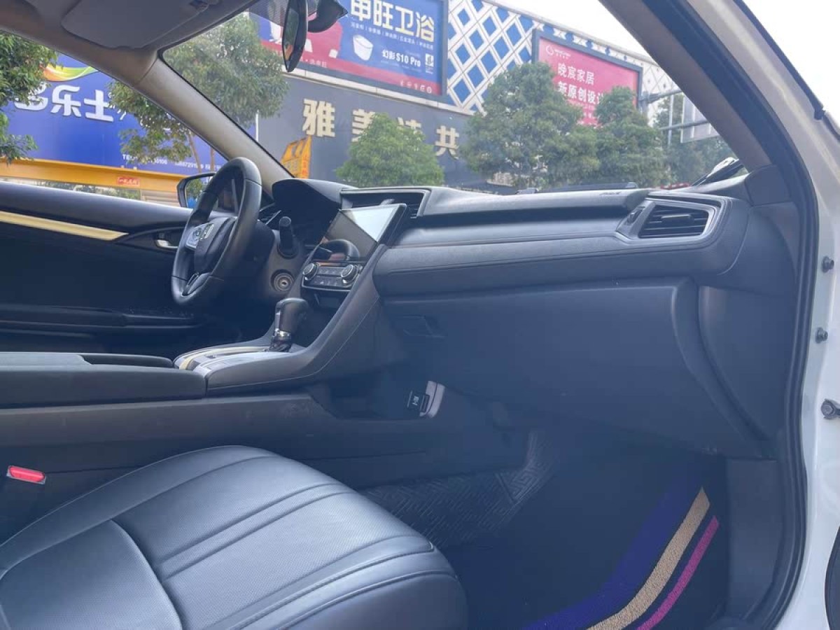 本田 思域  2016款 180TURBO CVT舒適版圖片
