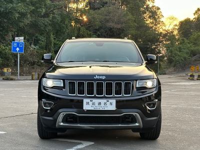 2017年7月 Jeep 大切諾基(進(jìn)口) 3.0L 舒享導(dǎo)航版圖片