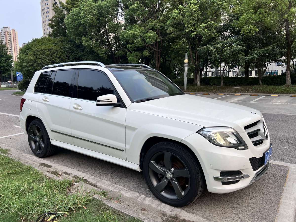 奔驰 奔驰GLK级  2013款 GLK 300 4MATIC 动感天窗型图片