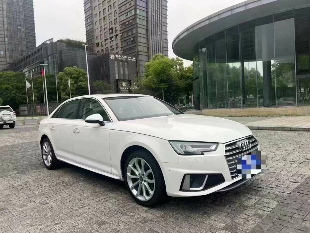 奧迪 奧迪A4L  2019款 35 TFSI 進(jìn)取型 國V圖片