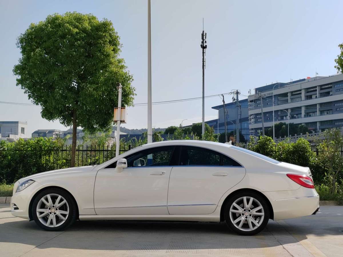 奔馳 奔馳CLS級  2012款 CLS 300 CGI圖片