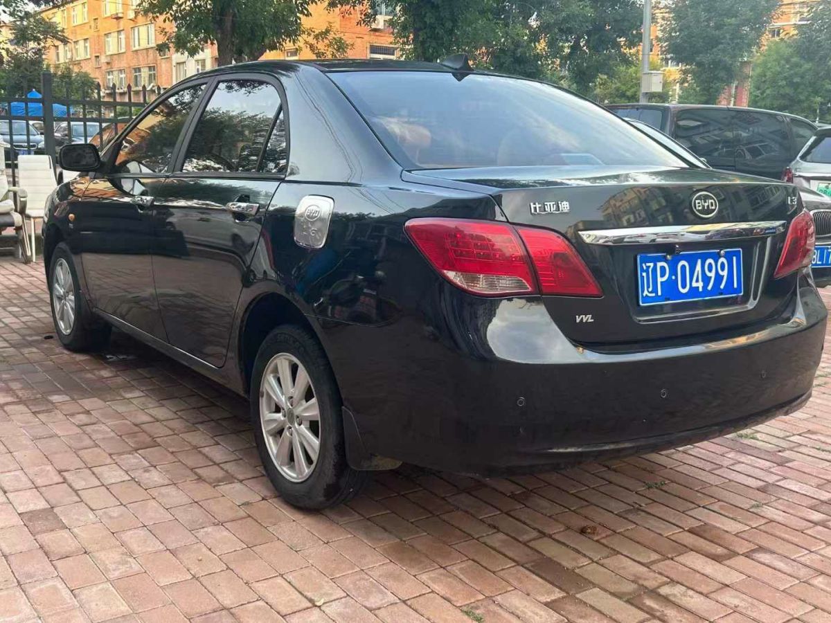 比亞迪 L3  2013款 1.5L 自動尊貴型圖片