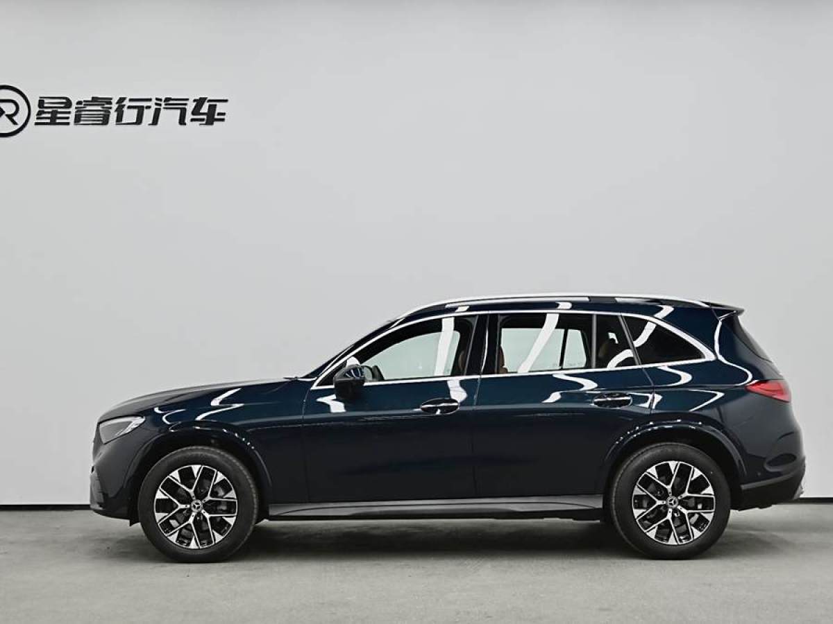 奔馳 奔馳GLC  2024款 改款 GLC 260 L 4MATIC 豪華型 5座圖片