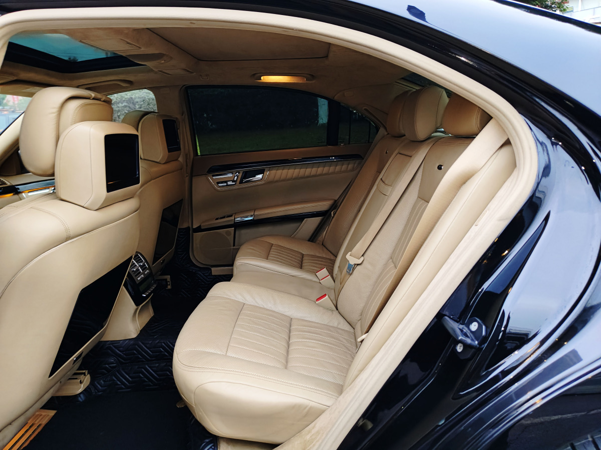 2013年5月奔馳 奔馳S級(jí)  2012款 S 600 L Grand Edition