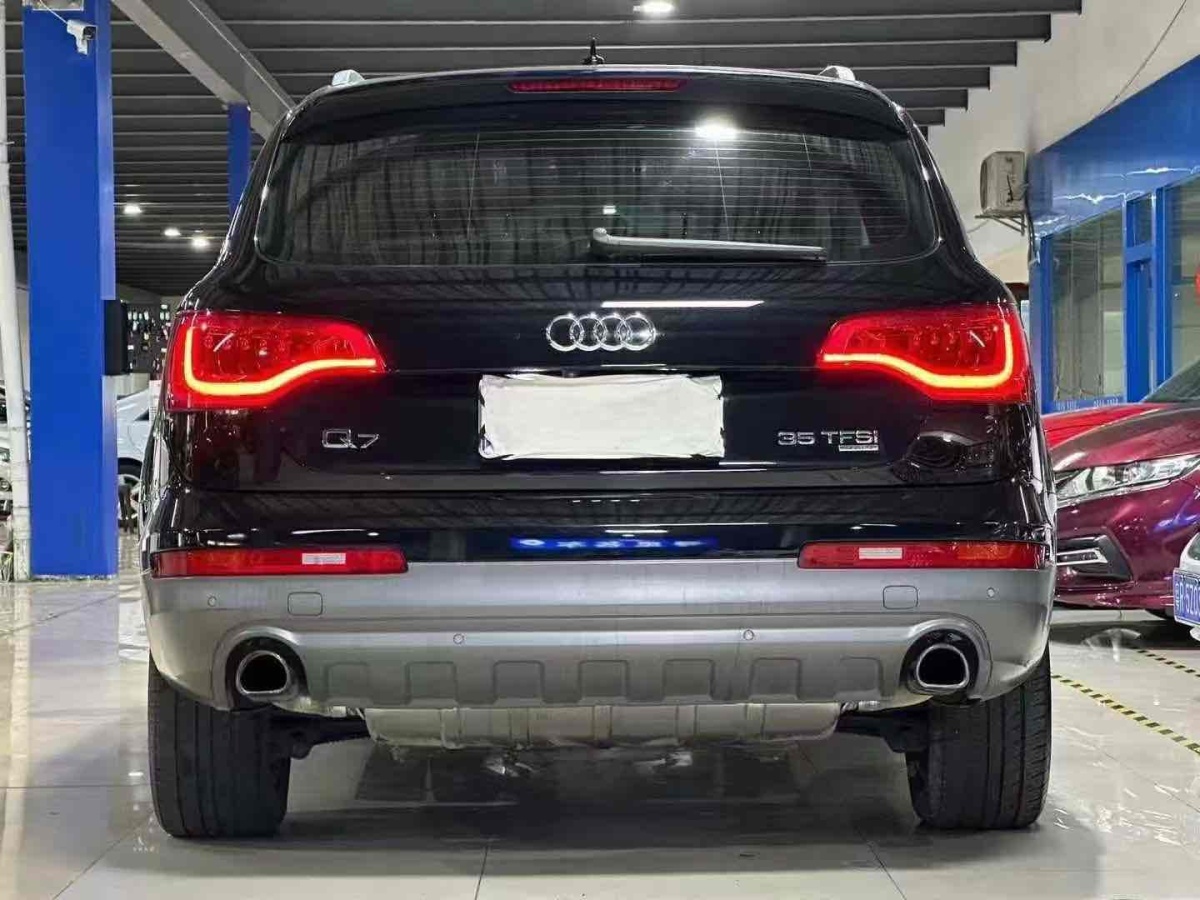 奧迪 奧迪Q7  2015款 35 TFSI 進(jìn)取型圖片