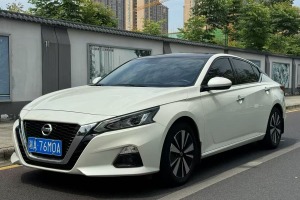 天籟 日產(chǎn) 2.0L XL 舒適版