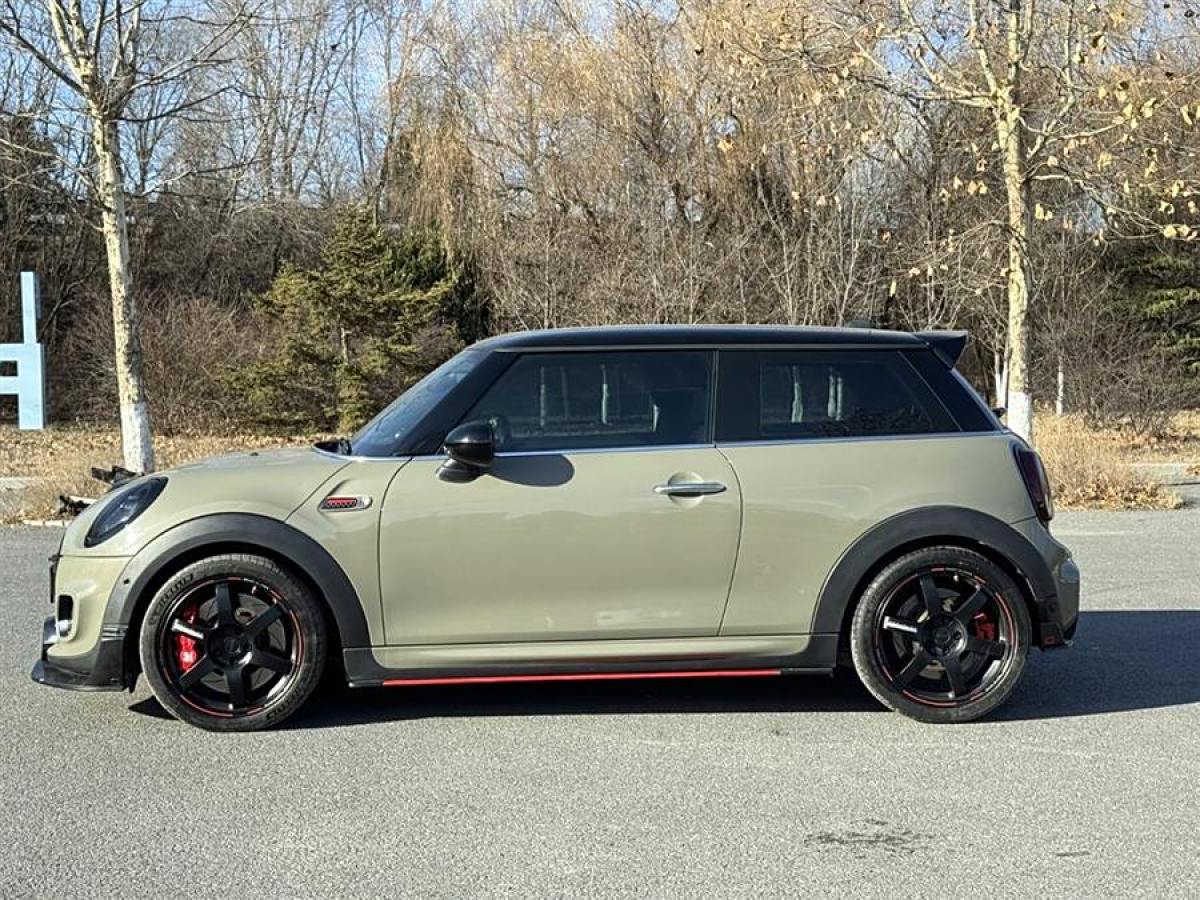 MINI CLUBMAN  2018款 2.0T COOPER S 賽車手圖片