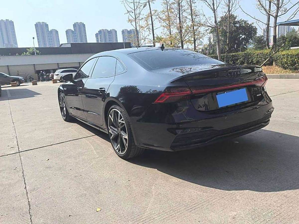 奧迪 奧迪A7L  2023款 45 TFSI quattro S-line 黑武士版圖片