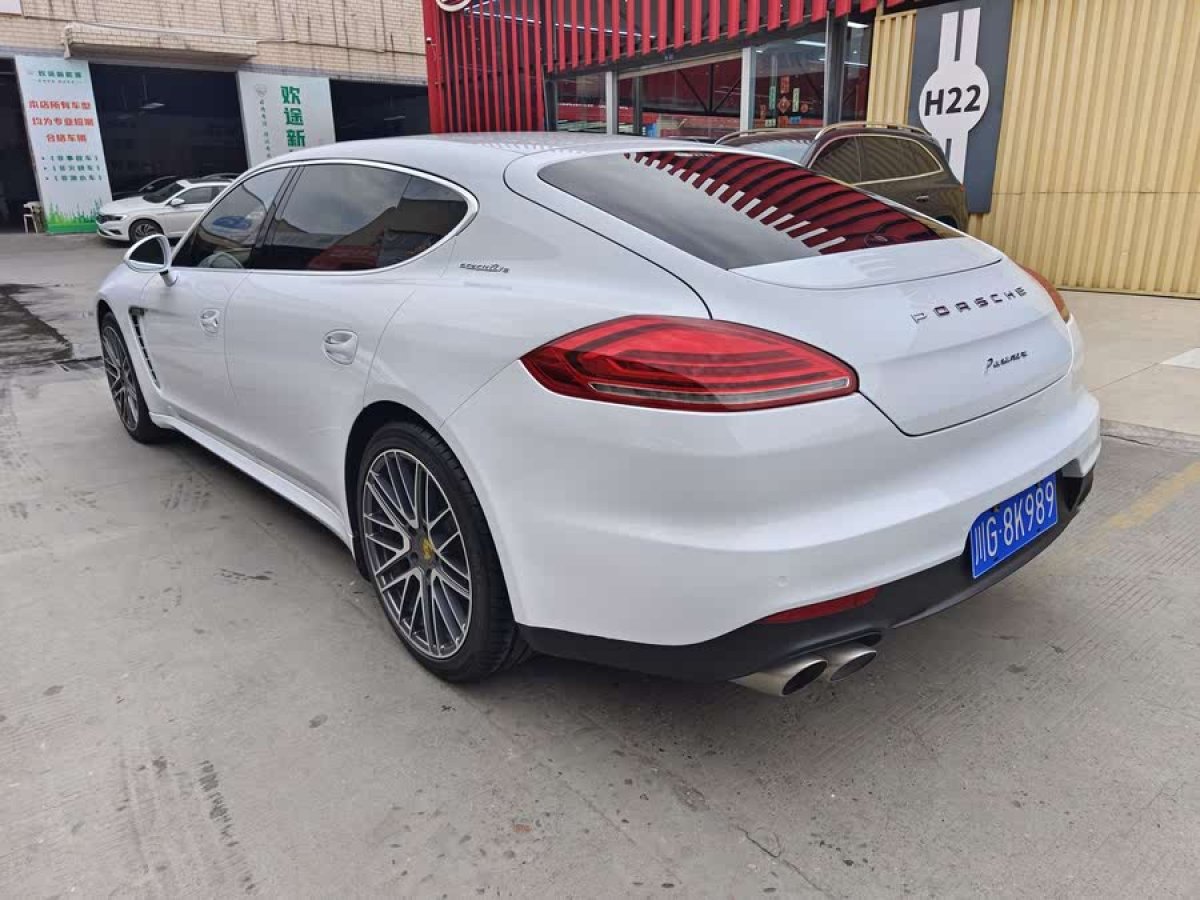 保時(shí)捷 Panamera  2016款 Panamera 4 Executive Edition 3.0T圖片