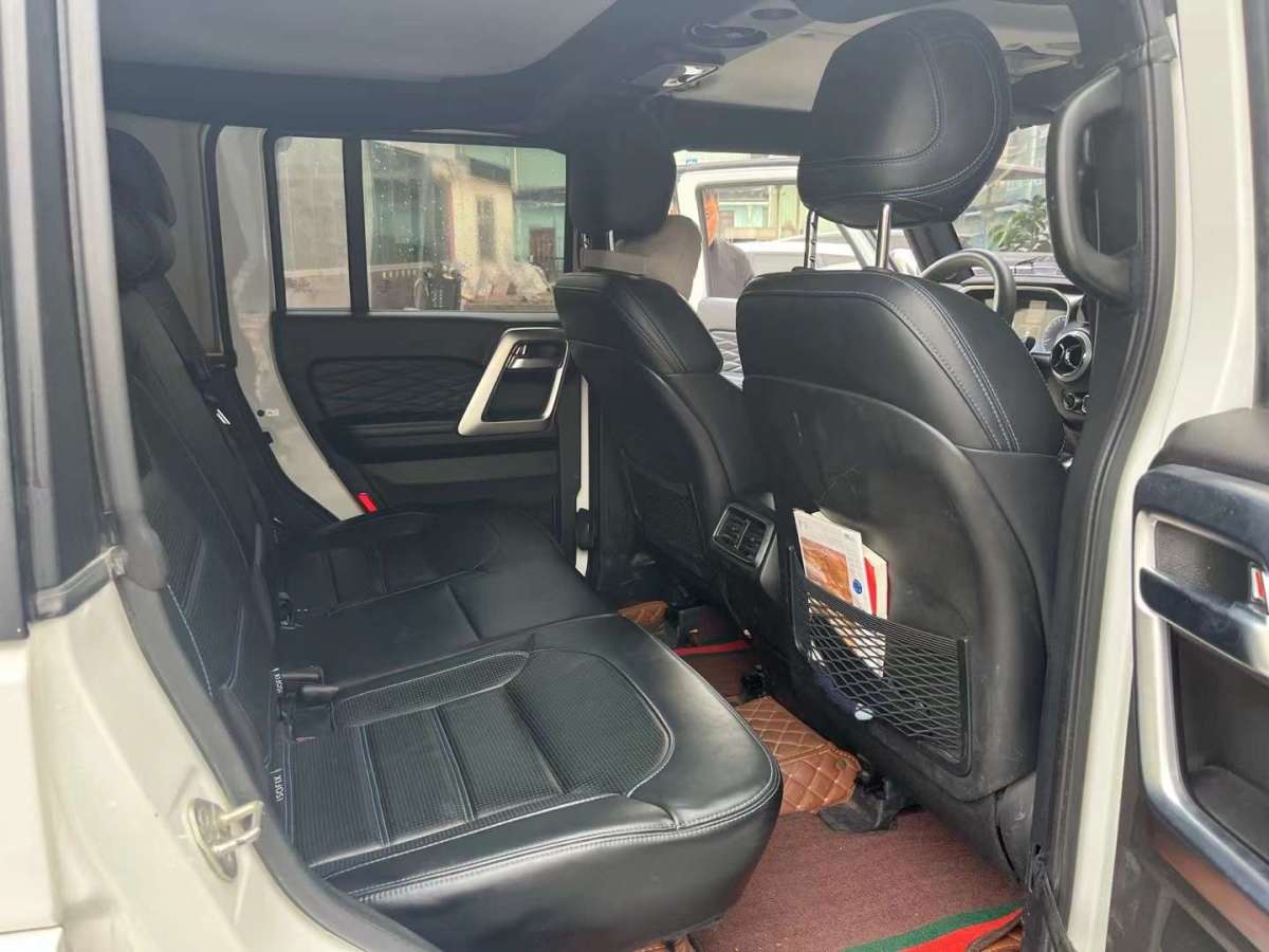 北京 BJ40  2019款 2.3T 自動(dòng)四驅(qū)城市獵人版尊享型 國(guó)VI圖片