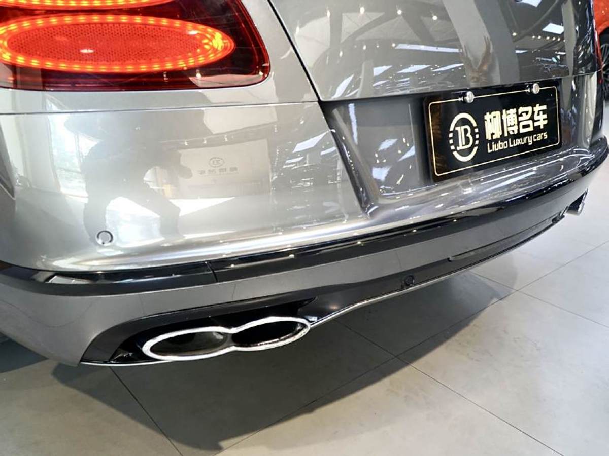 賓利 歐陸  2017款 4.0T GT V8 標(biāo)準(zhǔn)版圖片