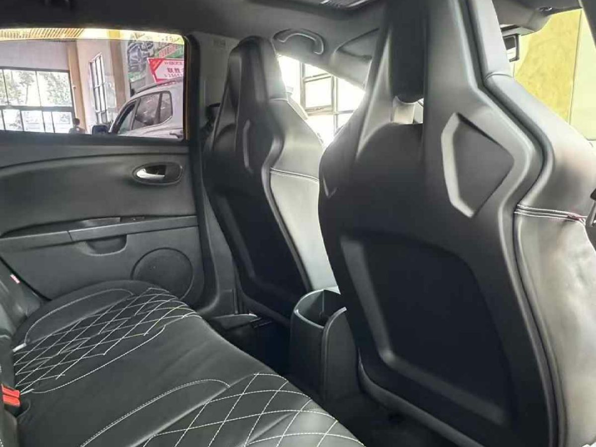 西雅特 伊比颯  2013款 1.2TSI 5門版Style圖片