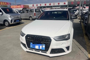 奥迪A4L 奥迪 35 TFSI 自动标准型