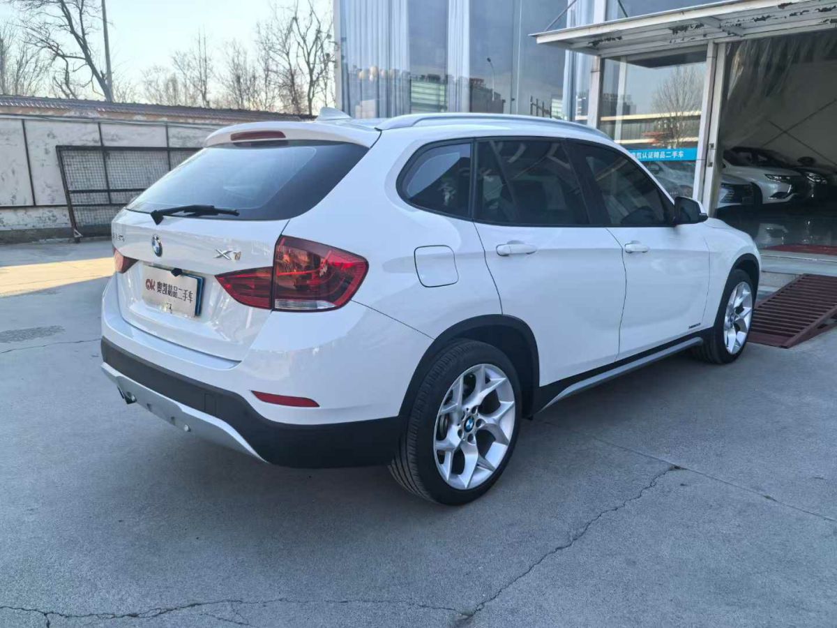 寶馬 寶馬X1  2015款 xDrive20i X套裝晉級(jí)版圖片