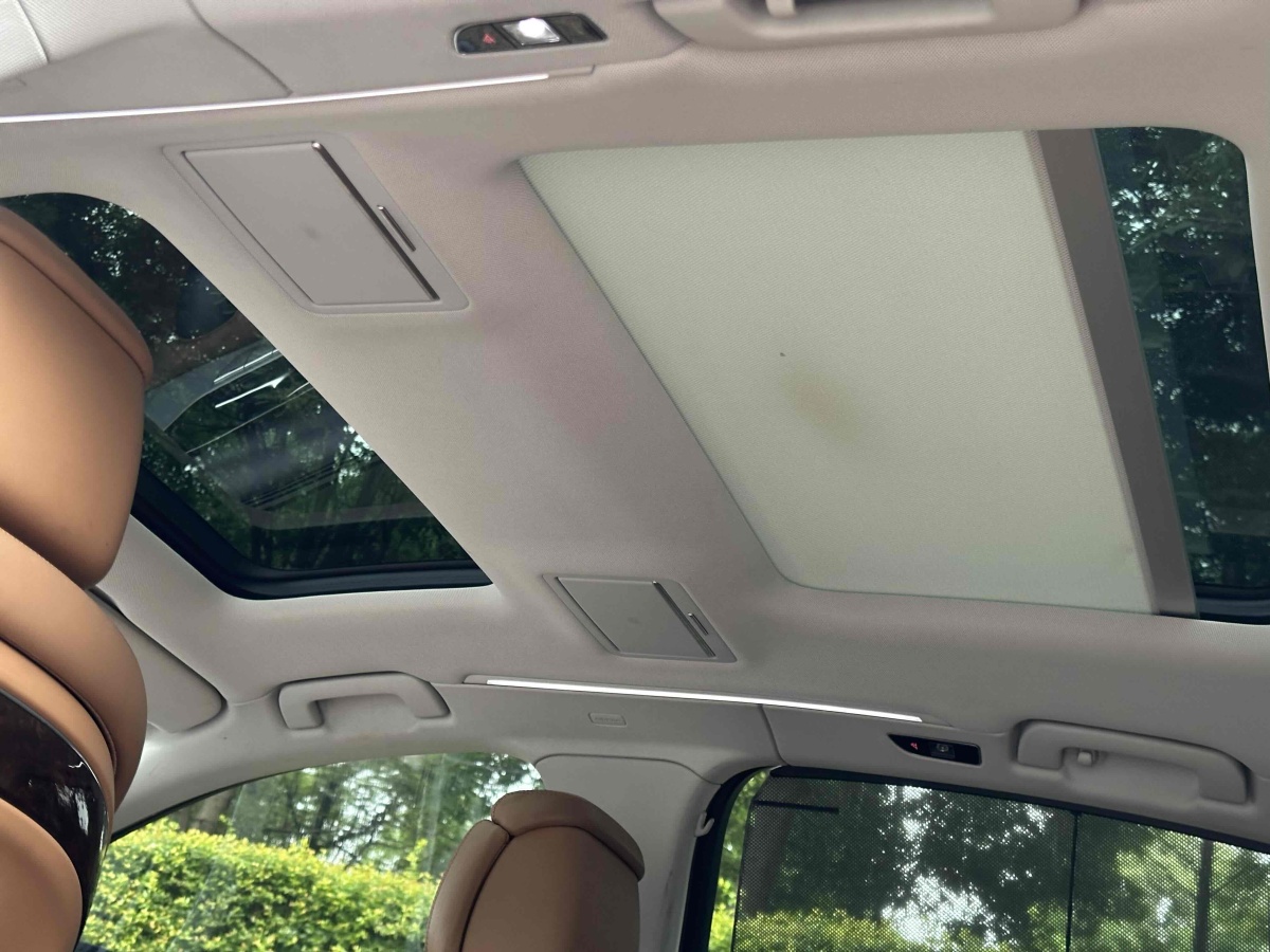 奧迪 奧迪A8  2014款 A8L 45 TFSI quattro豪華型圖片