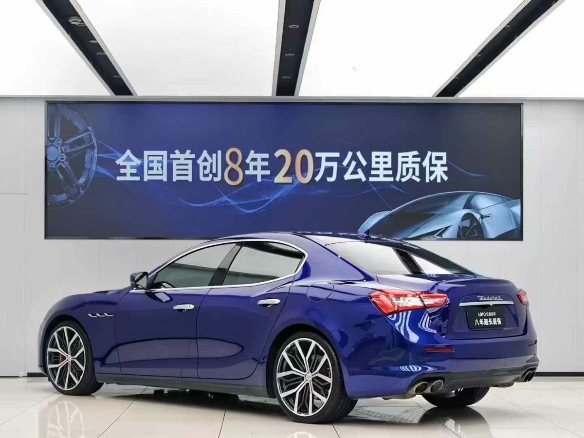 瑪莎拉蒂 Ghibli  2019款  3.0T 350Hp 標(biāo)準(zhǔn)版圖片