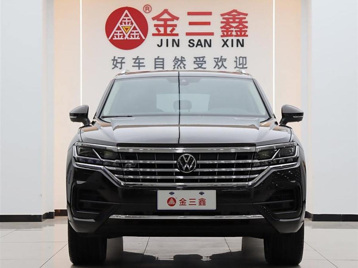 大眾 途銳  2023款 3.0TSI 銳享版 經(jīng)典運(yùn)動(dòng)套裝圖片