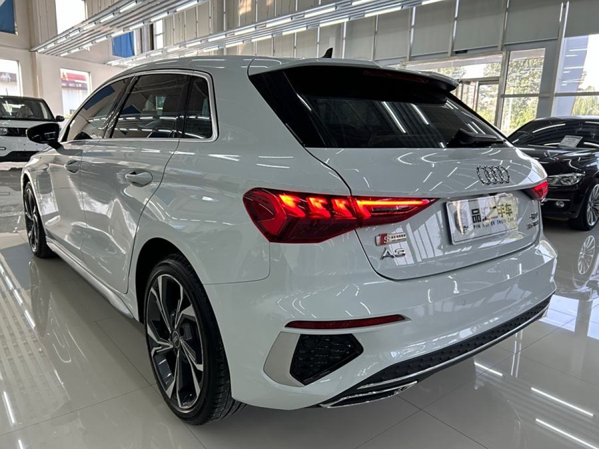 奧迪 奧迪A3  2022款 Sportback 35 TFSI 時(shí)尚運(yùn)動(dòng)型圖片