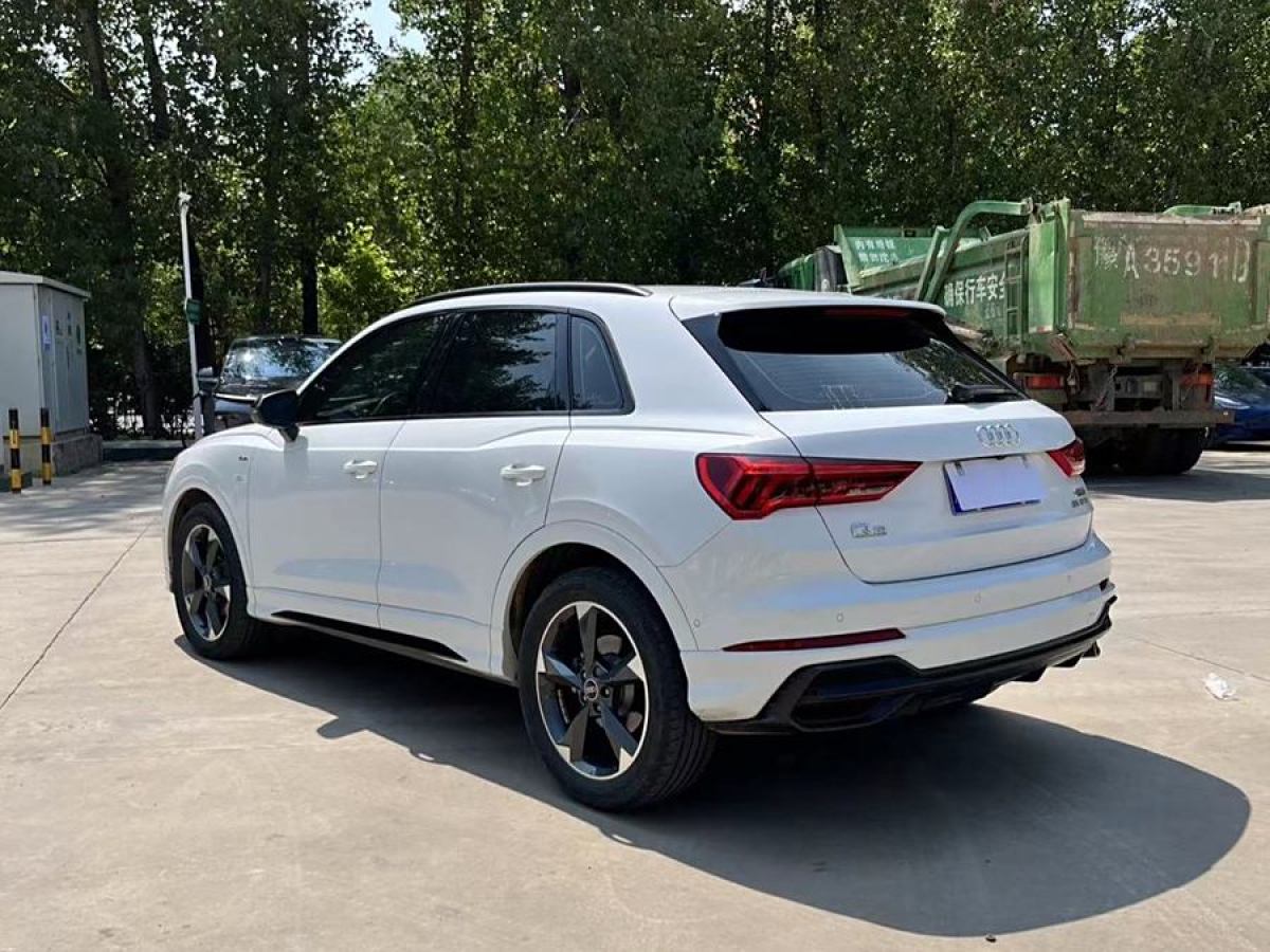 奧迪 奧迪Q3  2022款 35 TFSI 時(shí)尚動(dòng)感型圖片