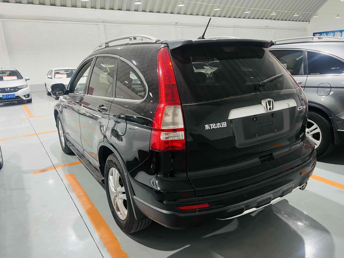 2011年5月本田 CR-V  2010款 2.4L 自動四驅(qū)豪華版