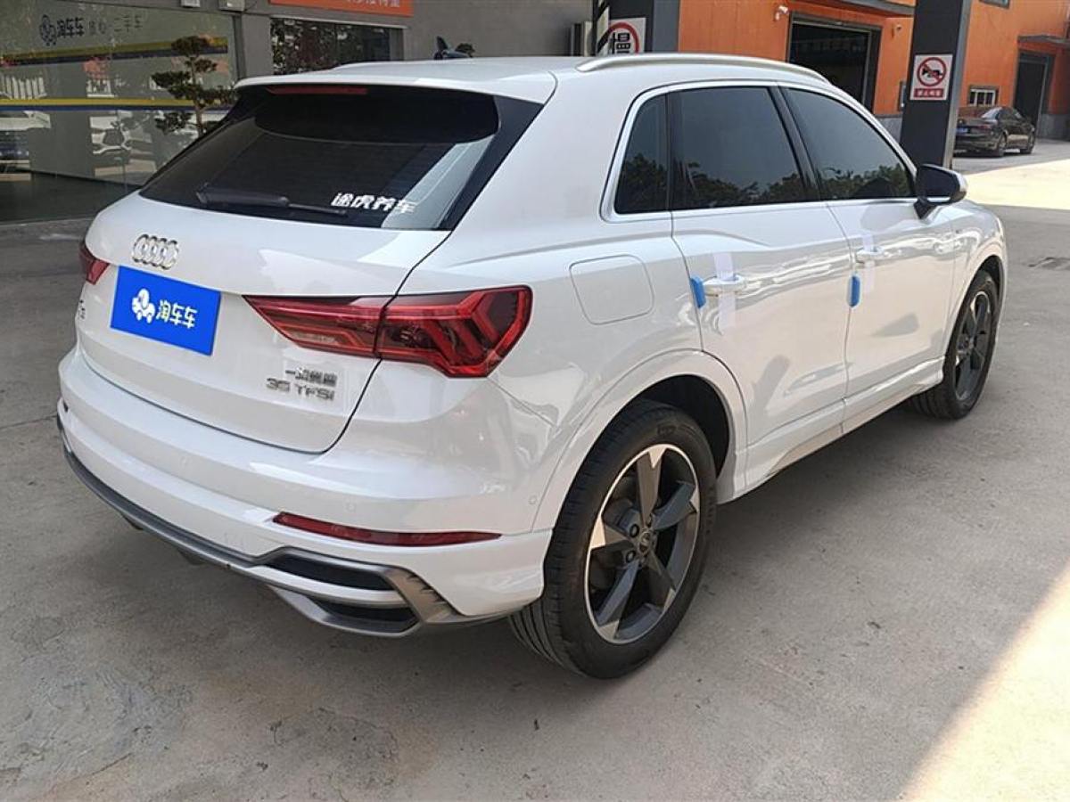 奧迪 奧迪Q3  2021款 35 TFSI 時(shí)尚動(dòng)感型圖片