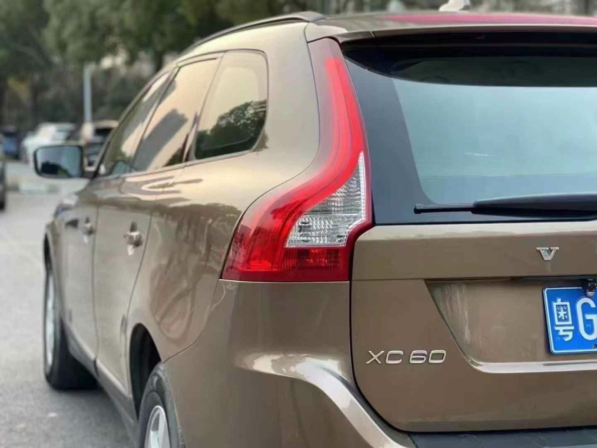 沃爾沃 XC60  2010款 T6 AWD智尊版圖片