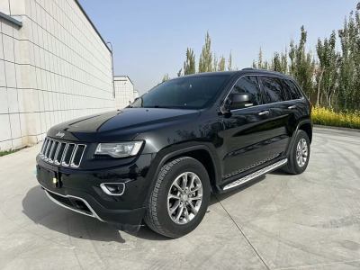 2014年3月 Jeep 大切諾基(進(jìn)口) 3.0L 舒享導(dǎo)航版圖片