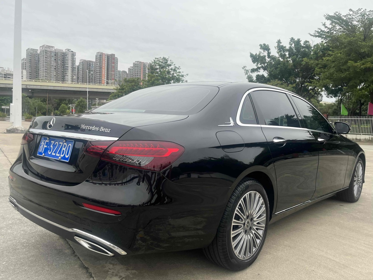 奔馳 奔馳E級  2023款 改款 E 300 L 豪華型圖片