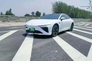 哪吒S 哪吒 增程版 1160km 后驅(qū)小版