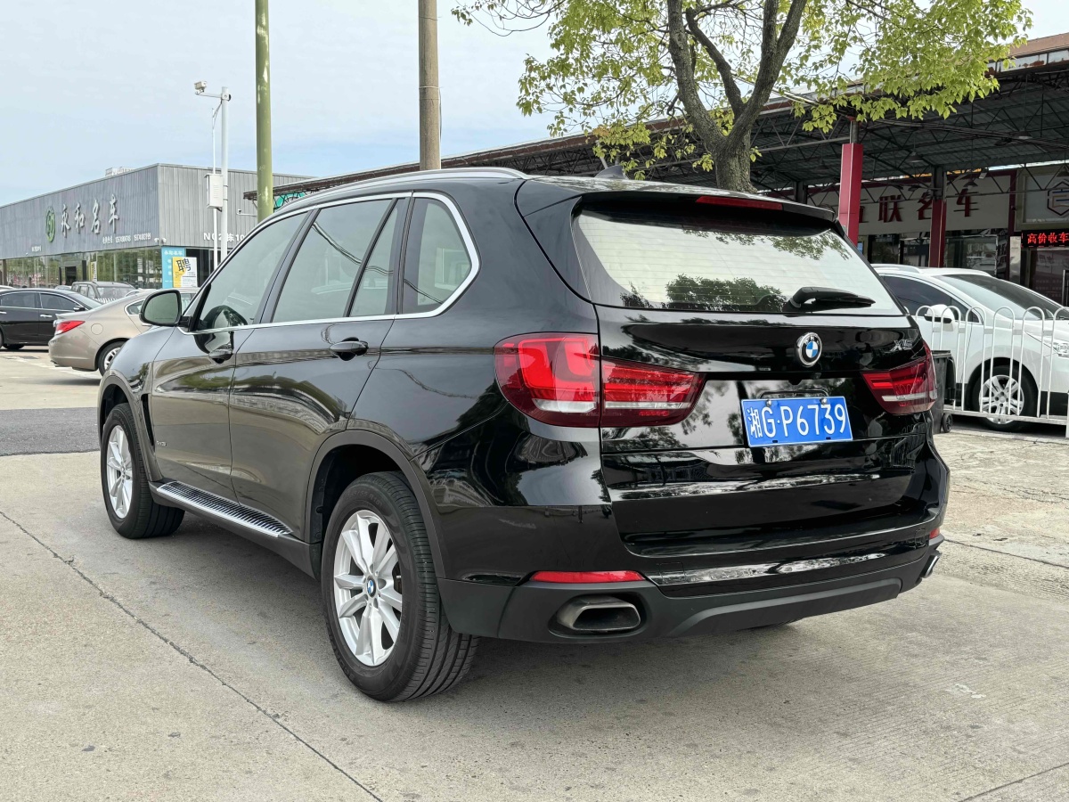 2019年3月寶馬 寶馬X5  2017款 xDrive35i 領(lǐng)先型