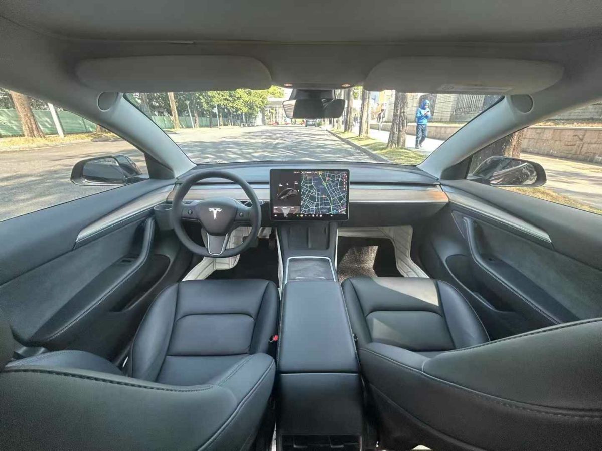 特斯拉 Model S  2021款 Plaid Plus 版圖片