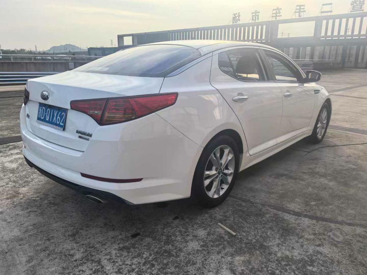 2013年9月起亞 K5  2013款 2.0L Hybrid