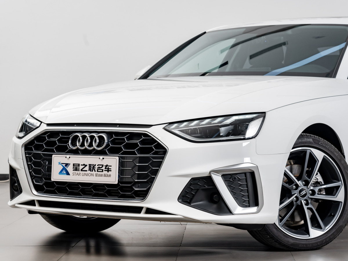 奧迪 奧迪A4L  2022款 40 TFSI 時尚動感型圖片