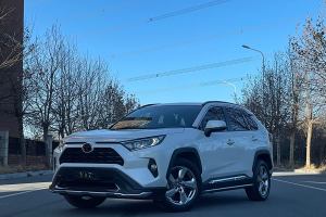 RAV4榮放 豐田 2.0L CVT兩驅(qū)風(fēng)尚版