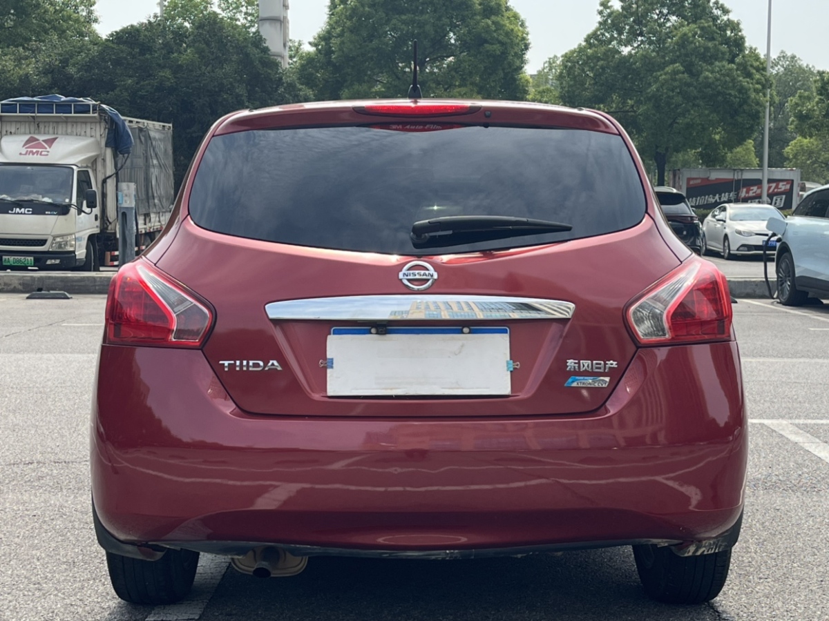 日產(chǎn) 騏達(dá)  2011款 1.6L CVT舒適型圖片