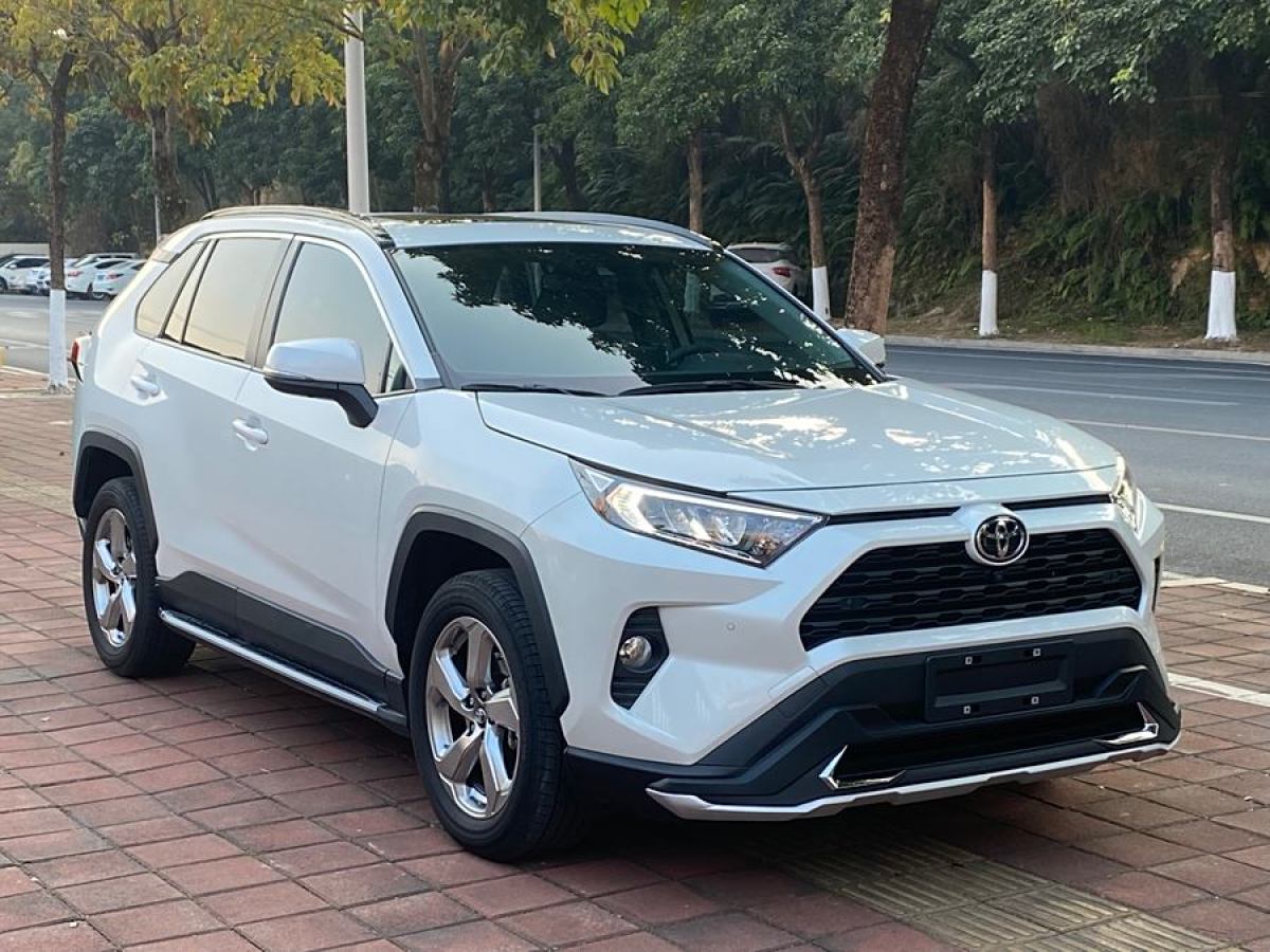 豐田 RAV4榮放  2022款 2.0L CVT兩驅風尚Plus版圖片