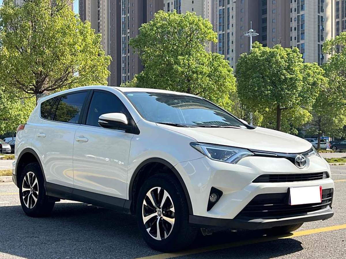 豐田 RAV4榮放  2019款 2.0L CVT兩驅(qū)先鋒版 國V圖片