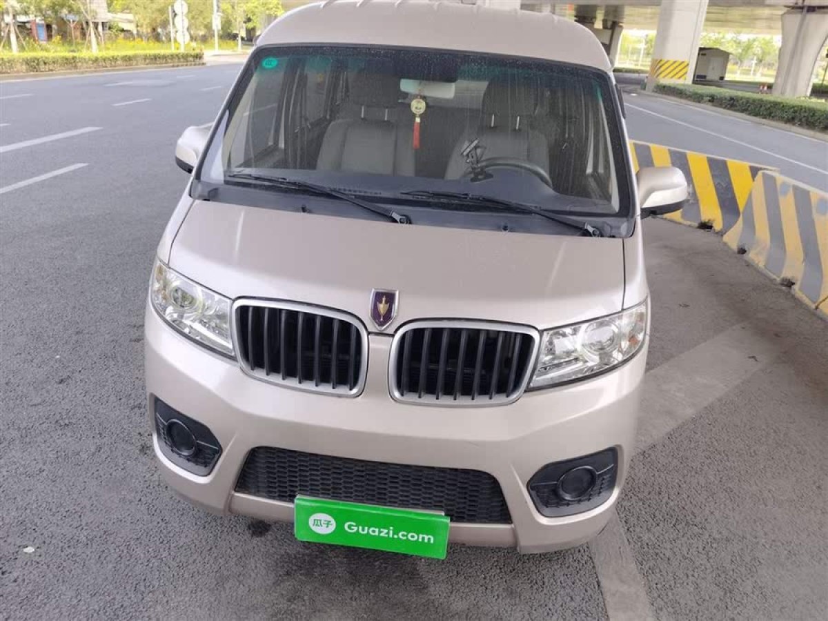 金杯 小海獅X30  2021款 1.5L財(cái)富型單蒸空調(diào)版客車國VI SWC15M圖片