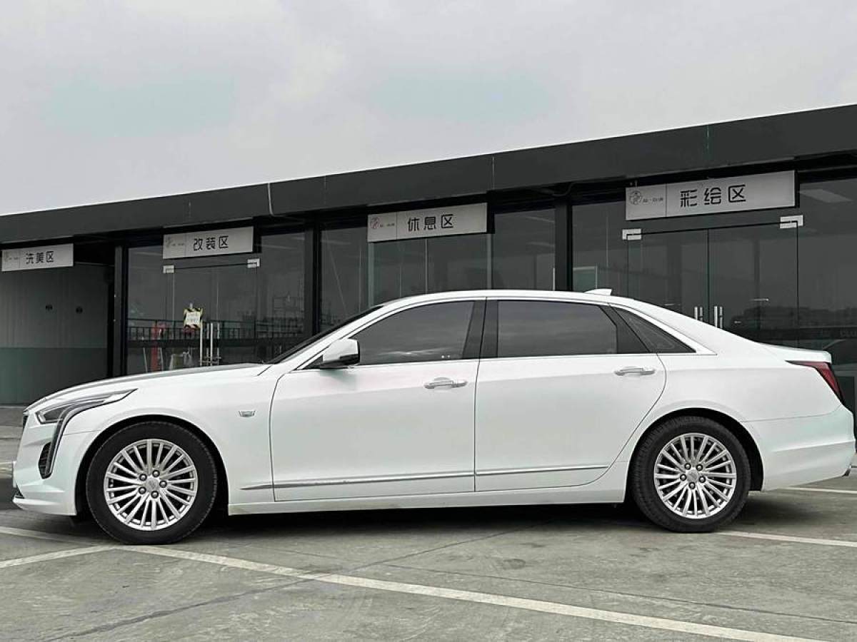 凱迪拉克 CT6  2022款 28T 豪華型圖片