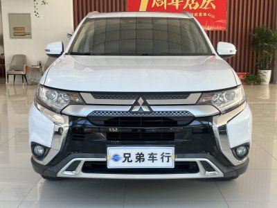 2019年3月 三菱 歐藍德 改款 2.0L 兩驅(qū)暢享版 5座圖片