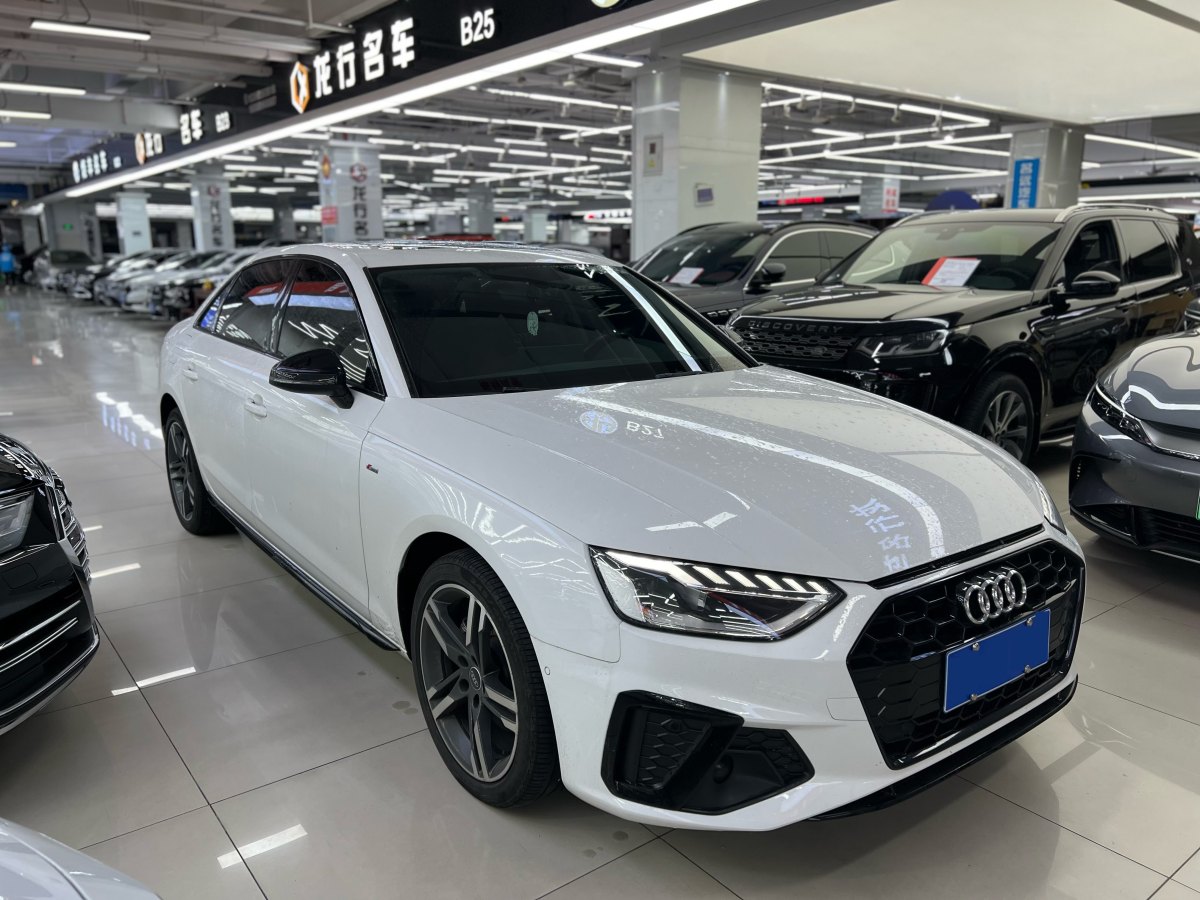 奥迪 奥迪A4L  2022款 40 TFSI 豪华动感型图片