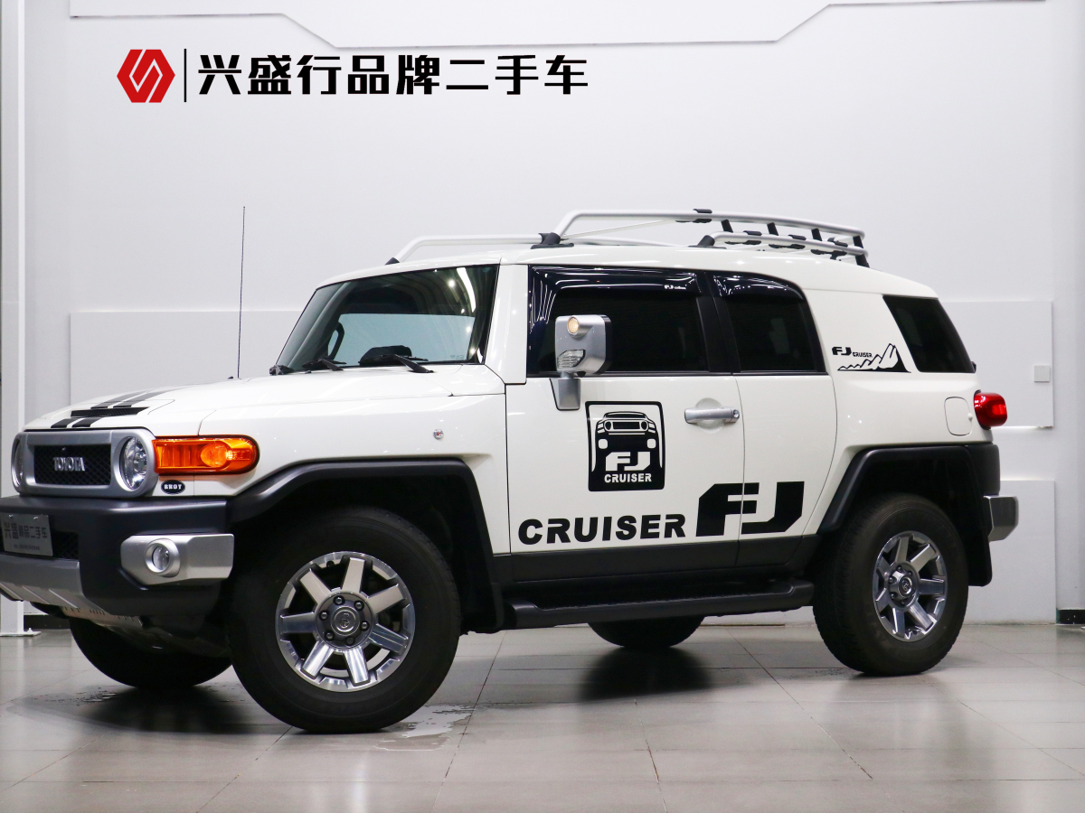 2024年1月豐田 FJ 酷路澤  2013款 4.0L