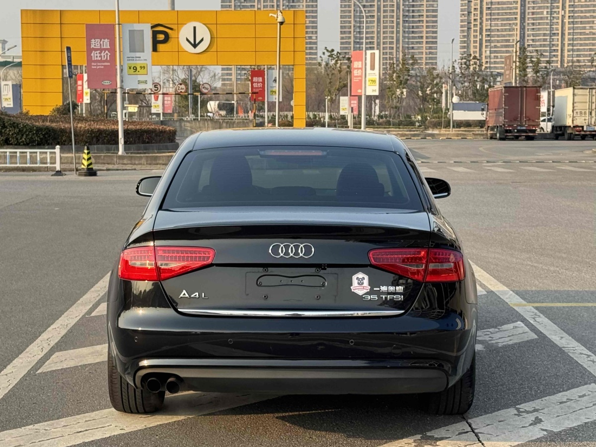 奧迪 奧迪A4L  2015款 30 TFSI 自動(dòng)舒適型圖片