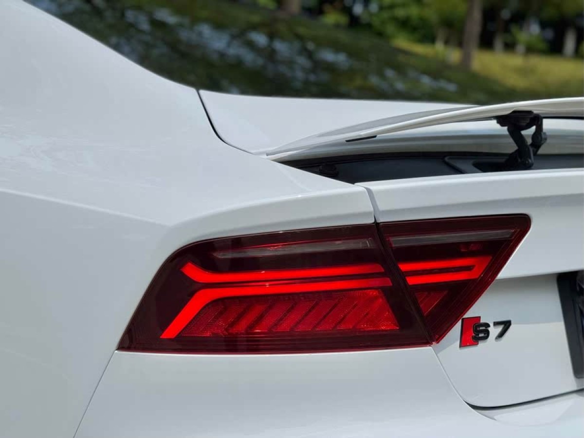 奧迪 奧迪A7  2012款 3.0TFSI quattro舒適型圖片