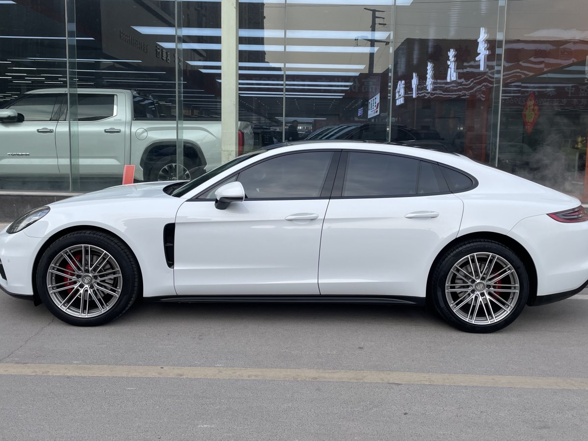 保時(shí)捷 Panamera  2014款 Panamera 3.0T圖片