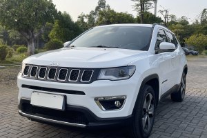 指南者 Jeep 200T 自動(dòng)臻享版